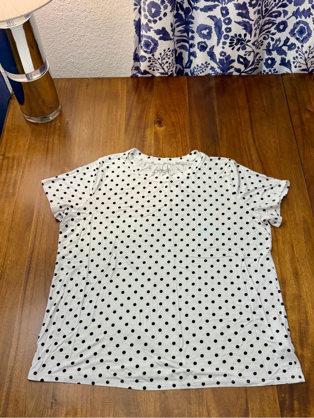 Torrid White and Black Polka Dot Short Sleeve Women's Top